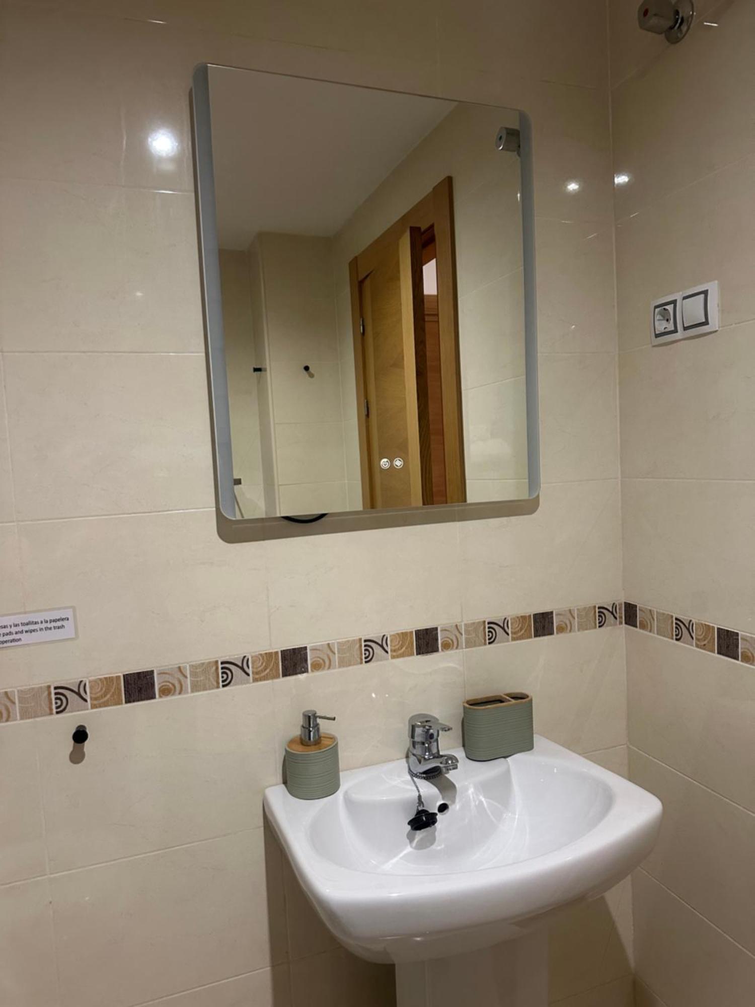 Luxury 4 Apartamento *